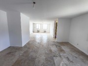 Fünfzimmerwohnungen und mehr Marseille